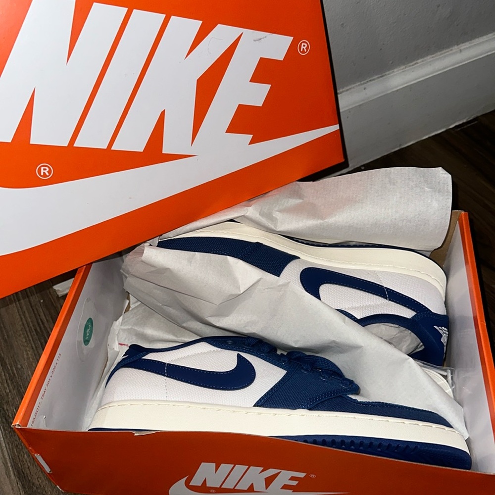 BRAND NEW! Nike Jordan White/Royal Blue Low Sneakers
